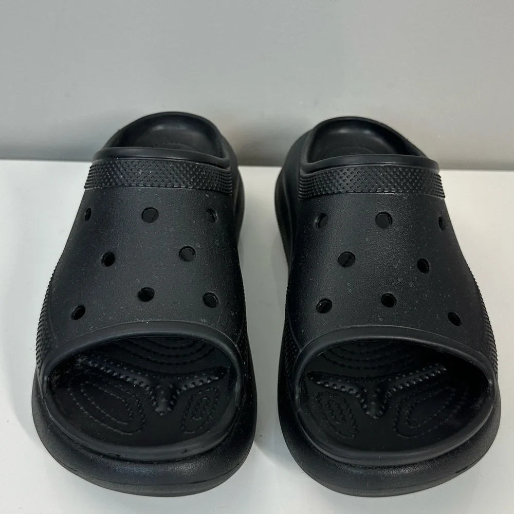 Crocs Classic Crush Slide Sandals Black Unisex Womens 12 Mens 10
